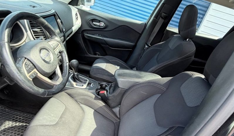 
								2016 Jeep Cherokee full									
