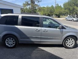 2016 Chrysler Town & Country