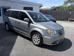 2016 Chrysler Town & Country