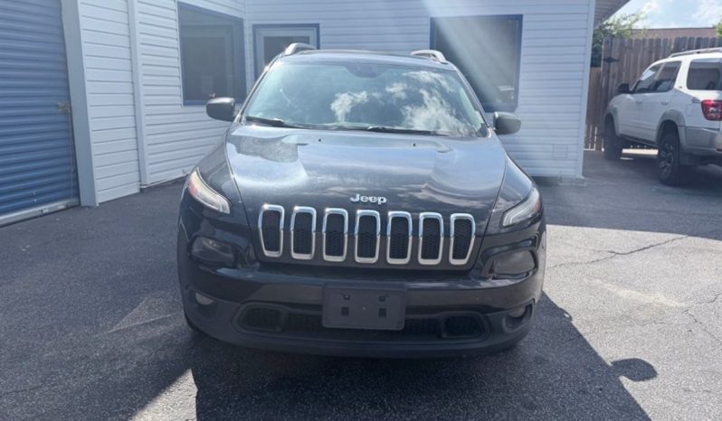 
								2016 Jeep Cherokee full									