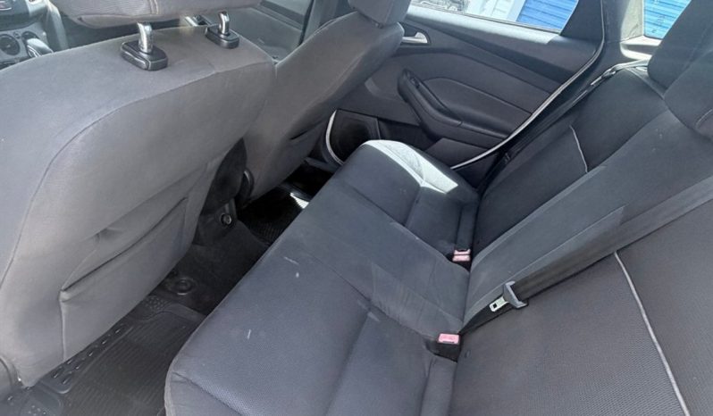 
								2014 Ford Focus full									