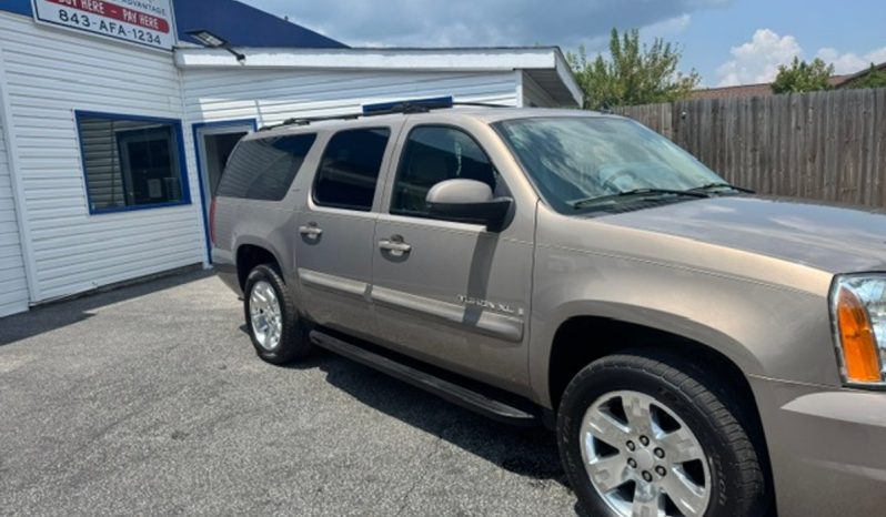 
								2007 GMC Yukon XL full									