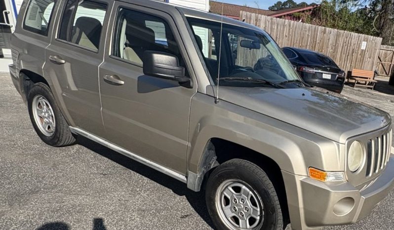 
								2010 Jeep Patriot full									