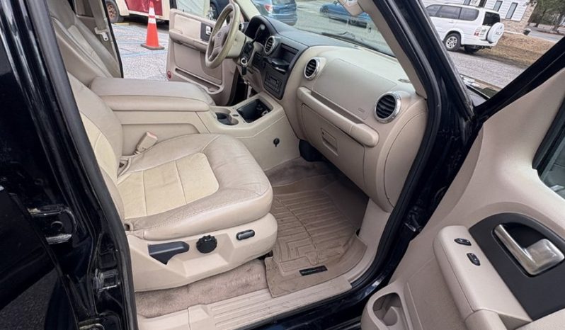 
								2004 Ford Expedition full									