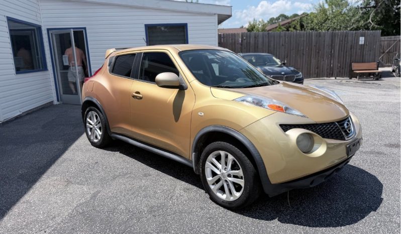 
								2013 NISSAN Juke full									