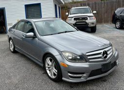 2012 MERCEDES-BENZ C-Class