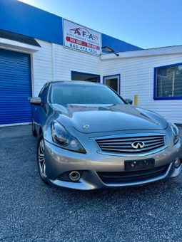 2011 INFINITI G37